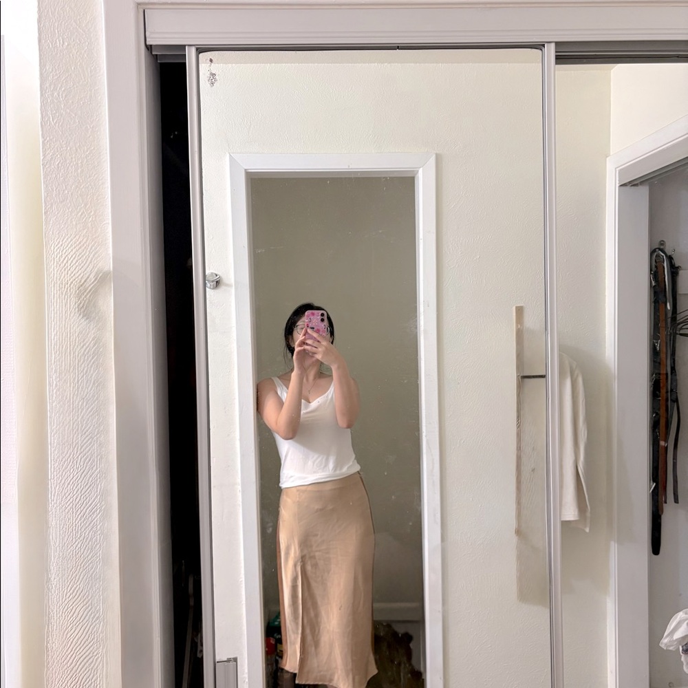 Pleated skirt